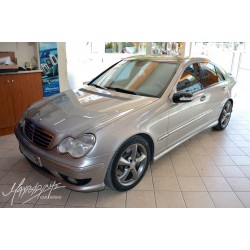 Mercedes-Benz C-Class W203 Multimedia