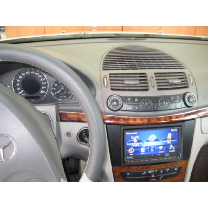 MERCEDES W211 KENWOOD DDX6023BT